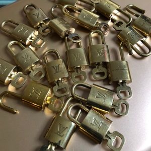 Louis Vuitton Lock & Key #306